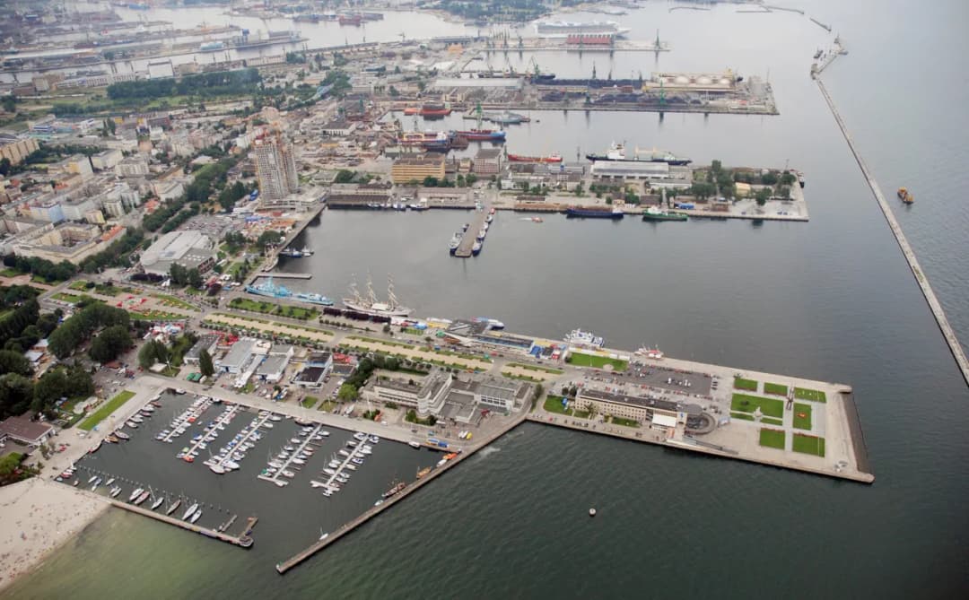 Gdzie zaparkować przy oceanarium w Gdyni? Sprawdź dostępne opcje